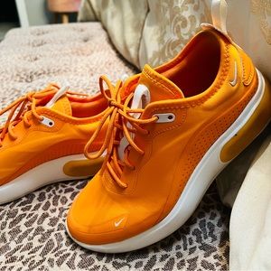 Nike Orange Airmax